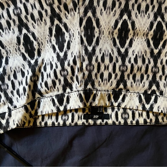 H&M Pattern Slacks - Picture 5 of 5